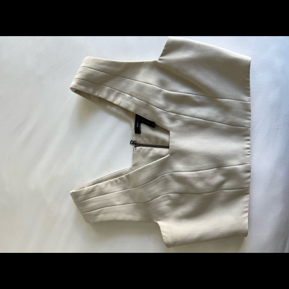BCBGMAXAZRIA Rina Crop Top - Picture 2 of 2